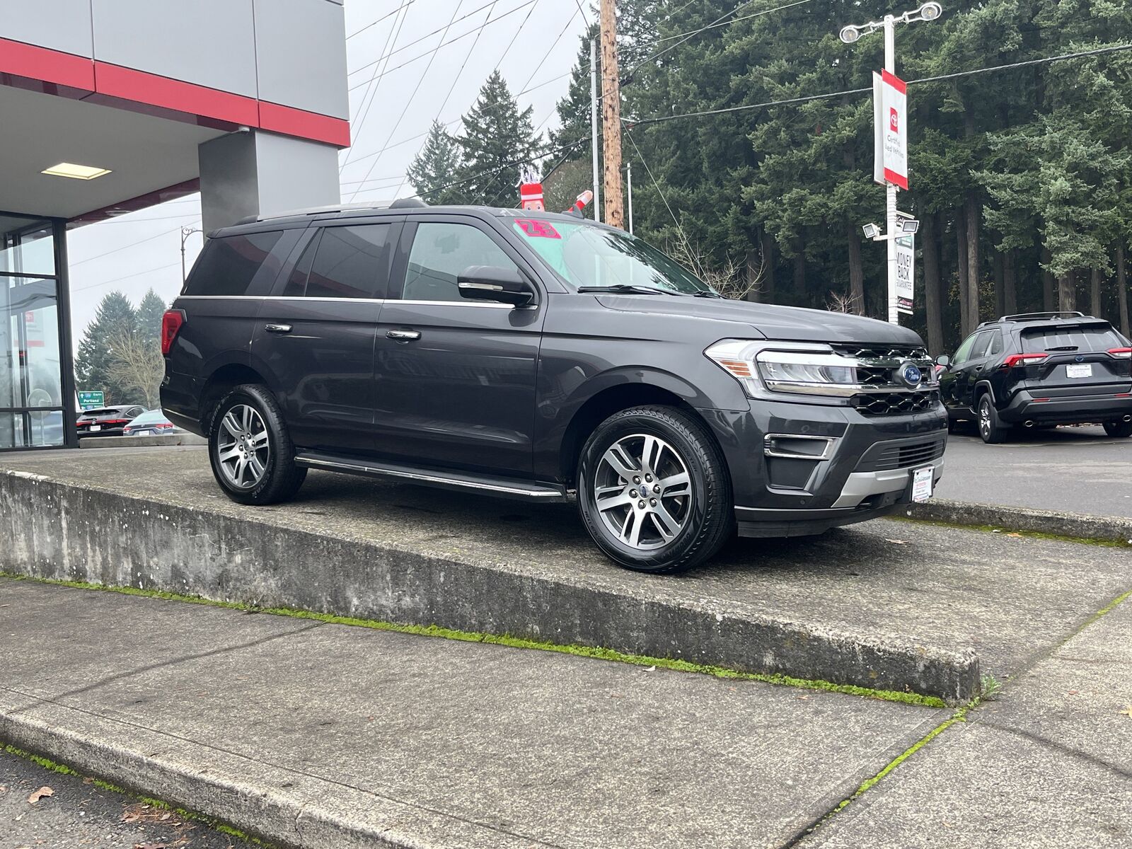 2023 FORD Expedition