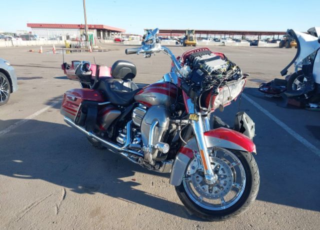 2016 HARLEY DAVIDSON FLTRUSE / CVO Road Glide Ultra