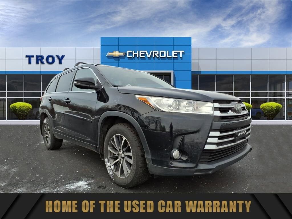 2017 TOYOTA Highlander