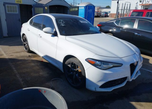 2017 ALFA ROMEO Giulia