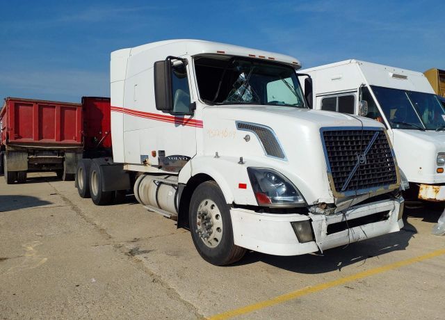2006 VOLVO TRUCK VNL