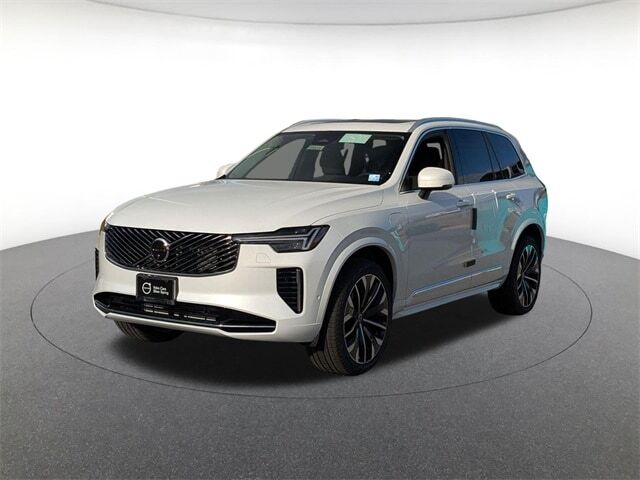2026 VOLVO XC90