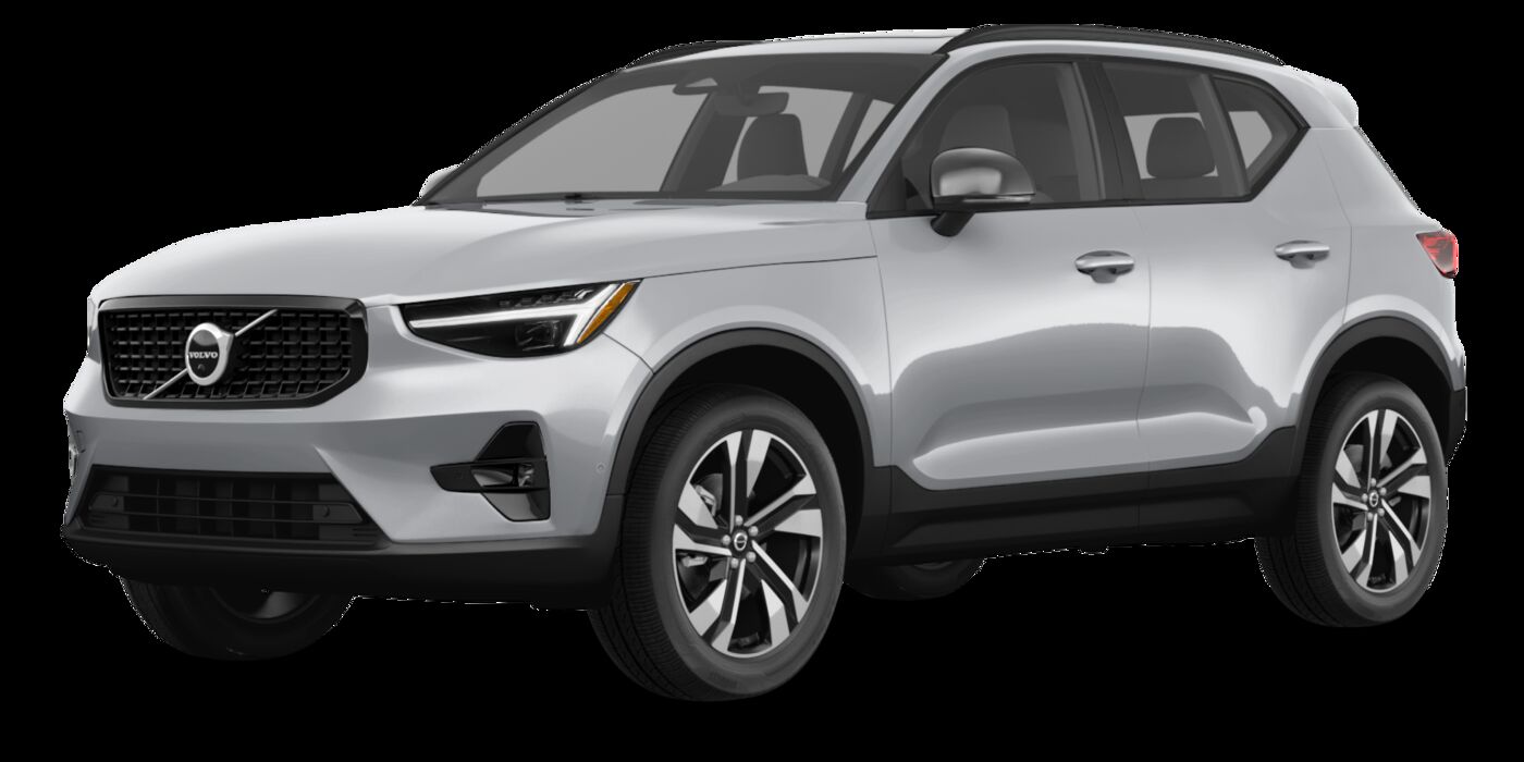 2026 VOLVO XC40
