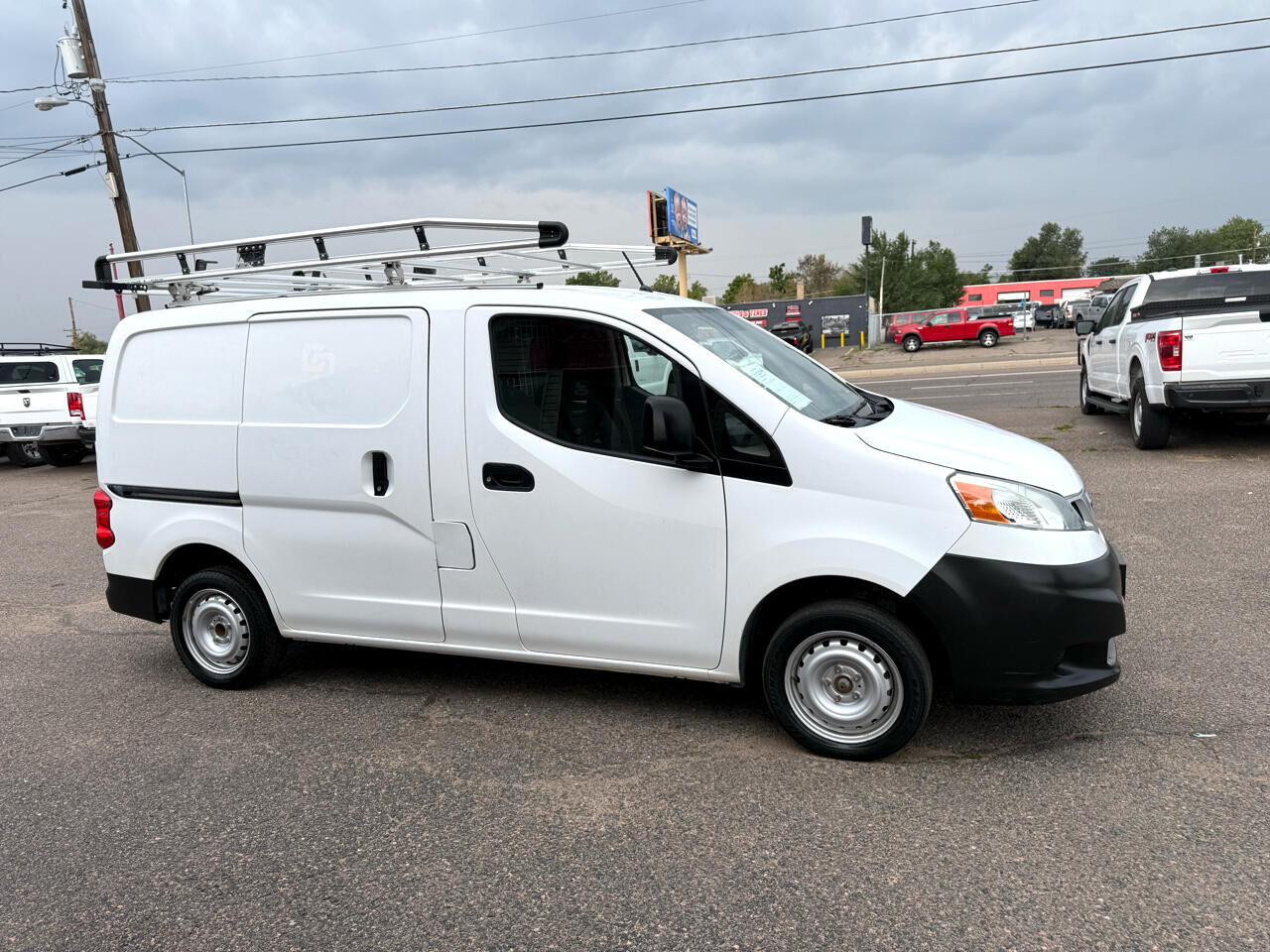 Nissan NV200