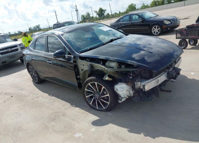 2022 HYUNDAI Sonata