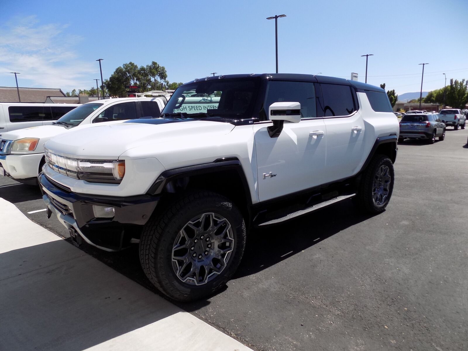 2024 GMC Hummer EV SUV