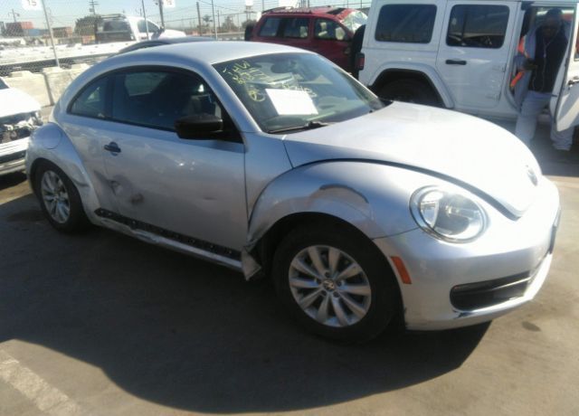 2014 VOLKSWAGEN Beetle