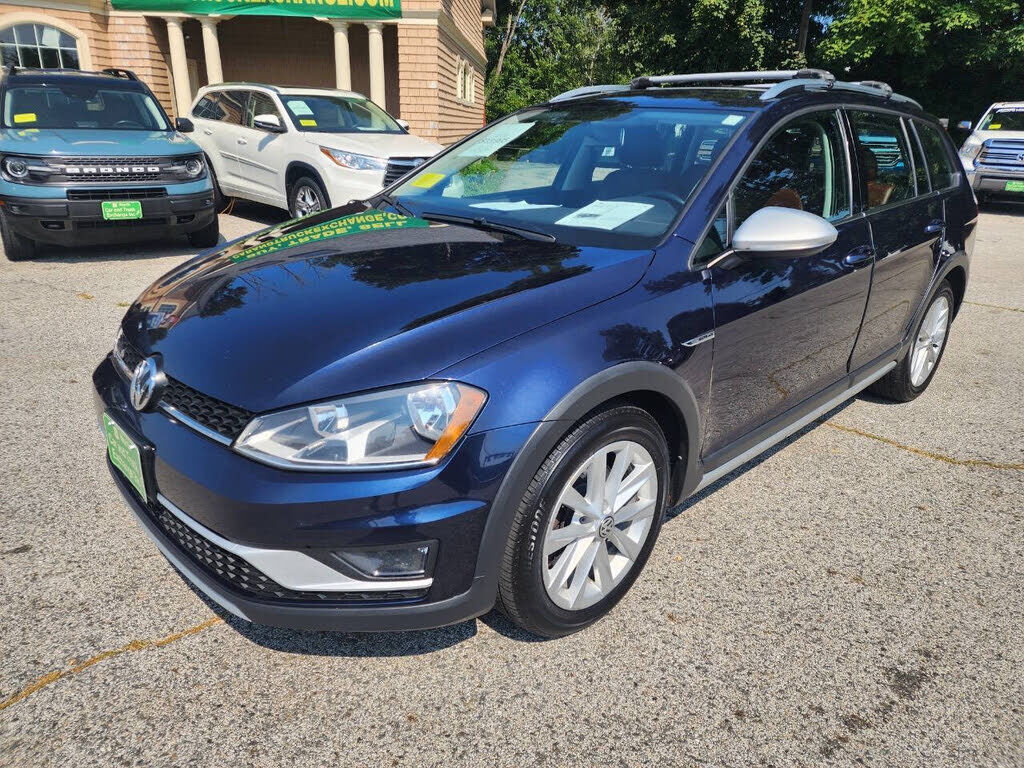 2017 VOLKSWAGEN Golf Alltrack