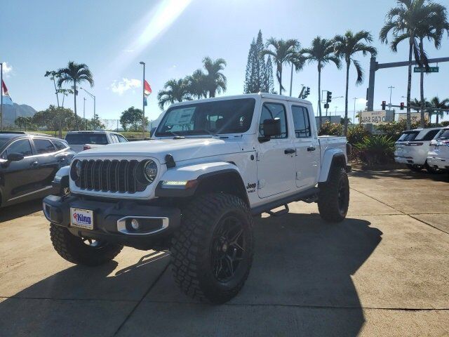 2025 JEEP Gladiator