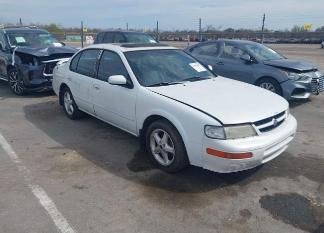Nissan Maxima