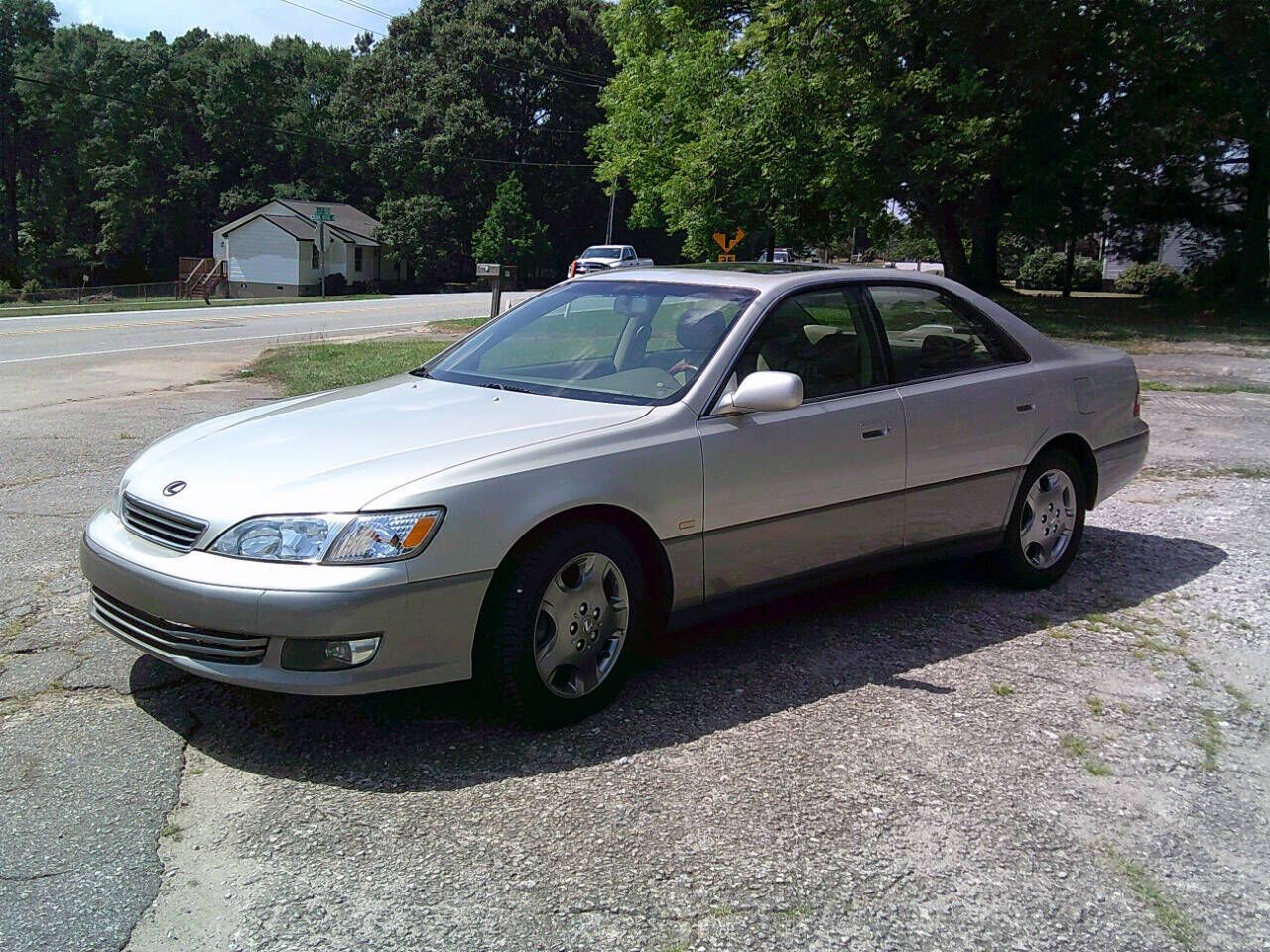 2001 LEXUS ES