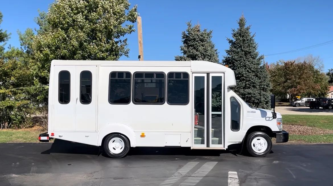 Ford E-450