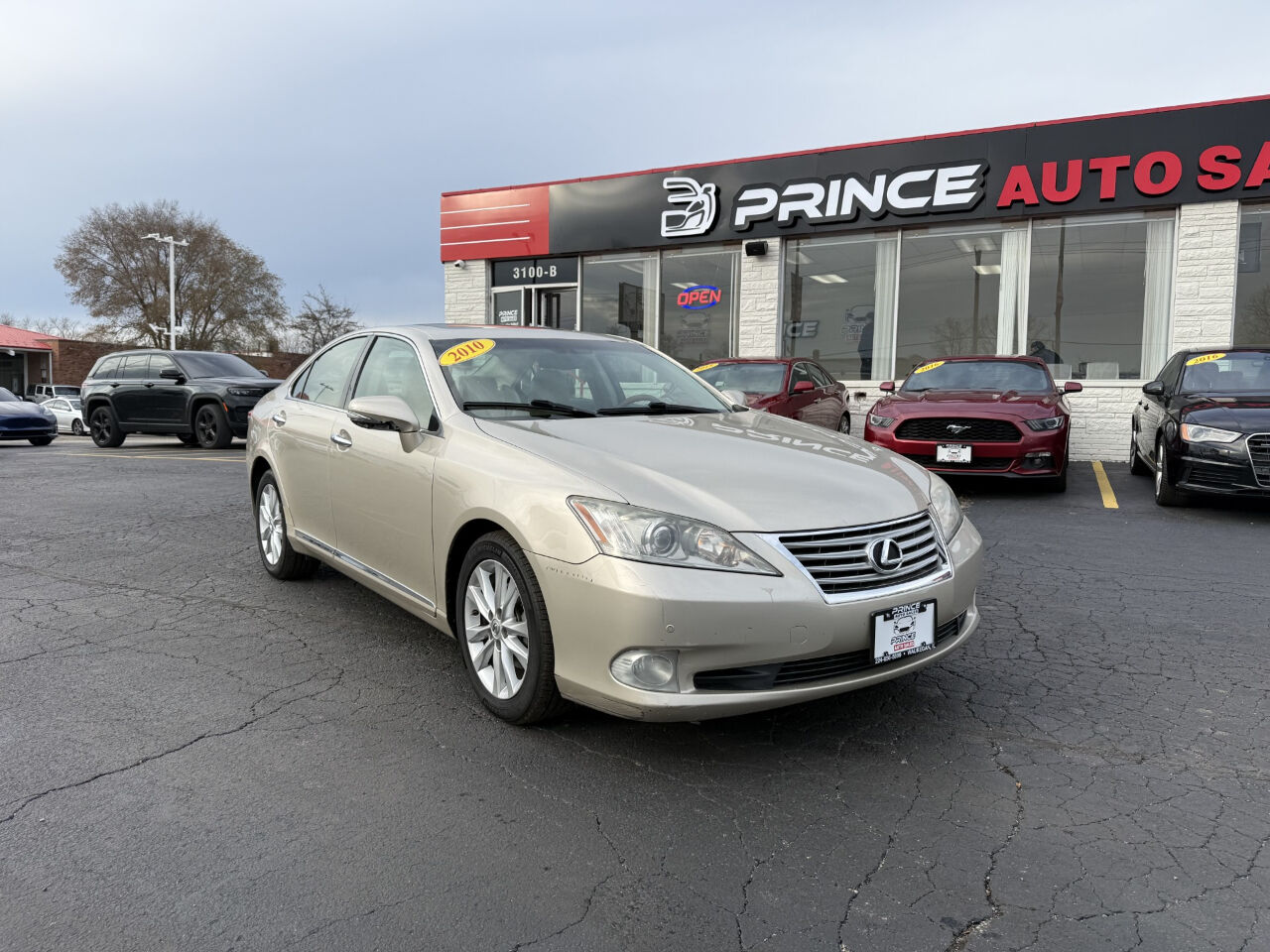 2010 LEXUS ES