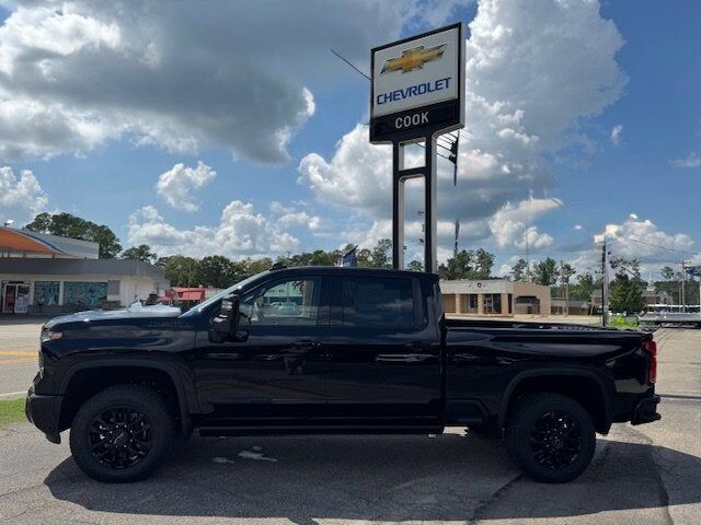 2025 CHEVROLET Silverado HD