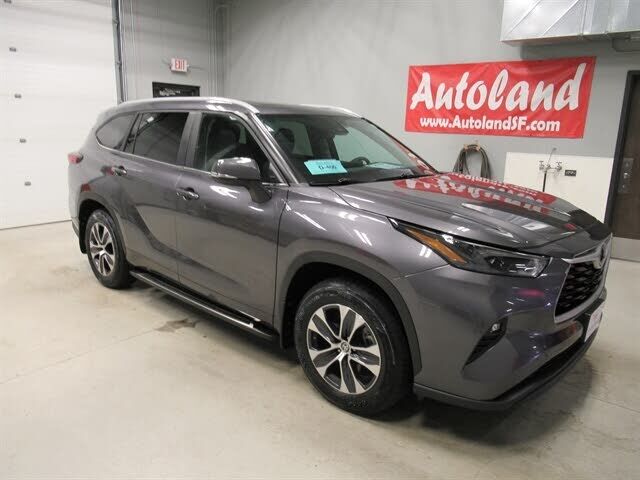 2024 TOYOTA Highlander