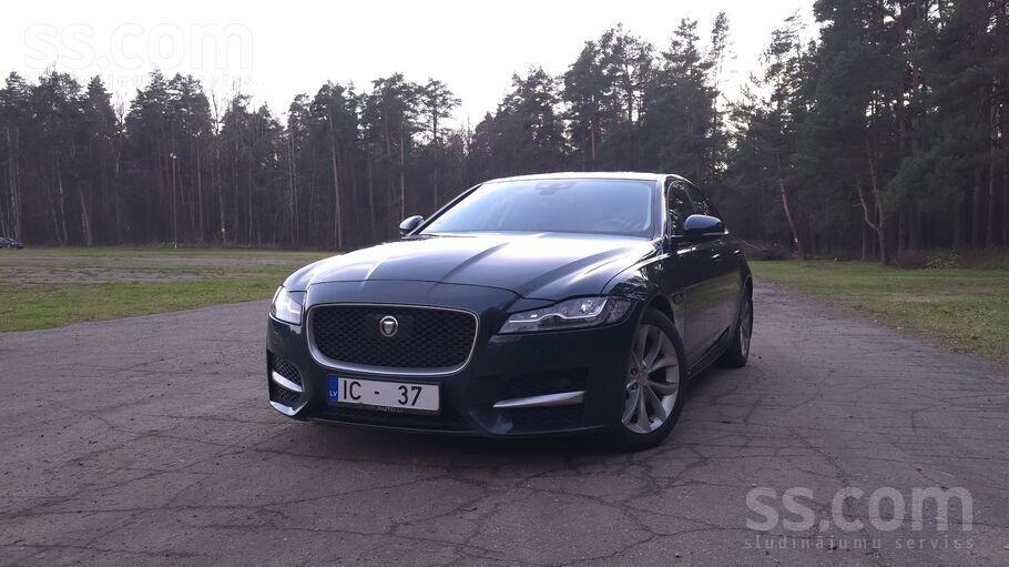 Jaguar XF