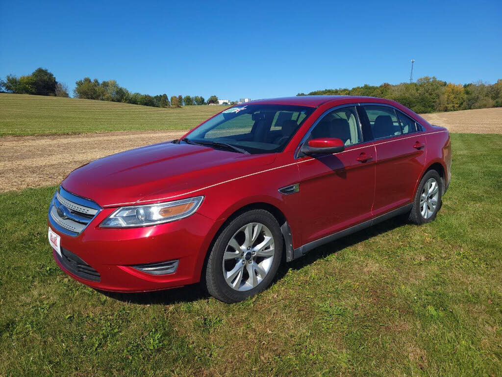 2010 FORD Taurus