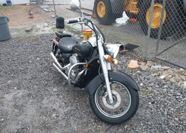 Honda VT750 (Shadow Aero)
