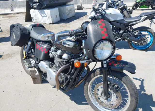 2014 TRIUMPH Thruxton