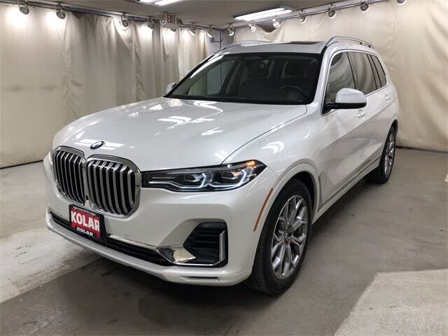 2022 BMW X7