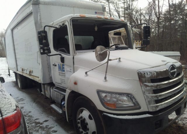 2013 HINO Incomplete Vehicle