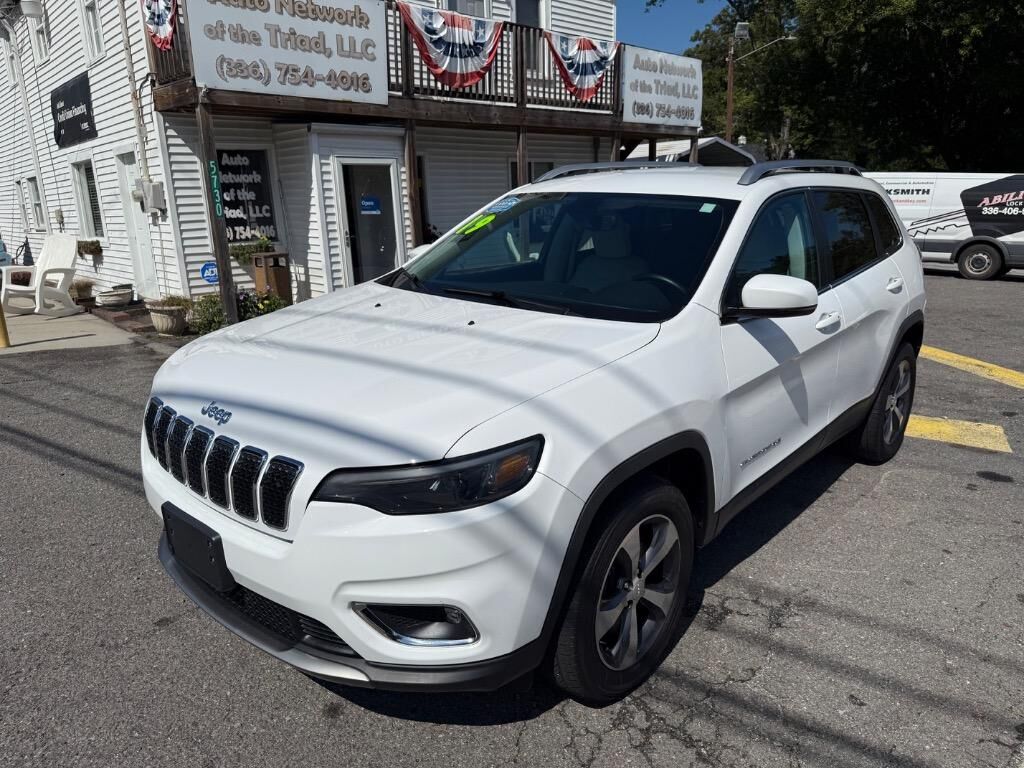 2019 JEEP Cherokee