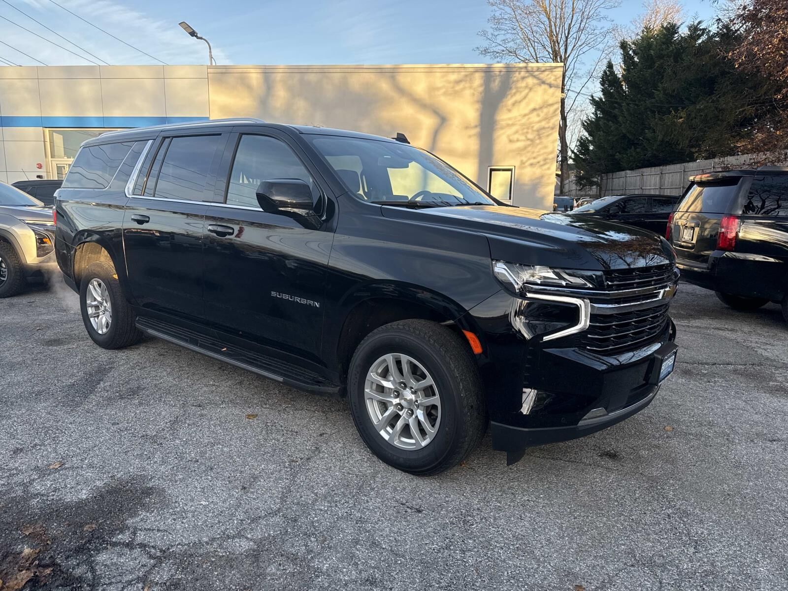 2024 CHEVROLET Suburban