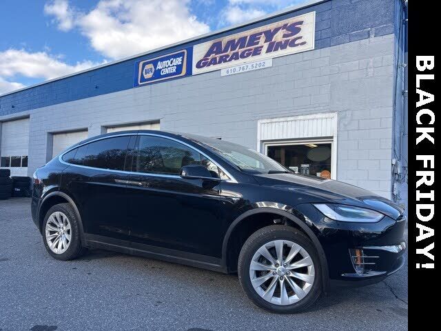 2017 TESLA Model X