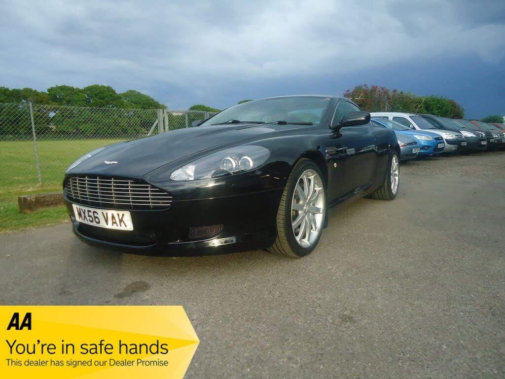 Aston Martin DB9