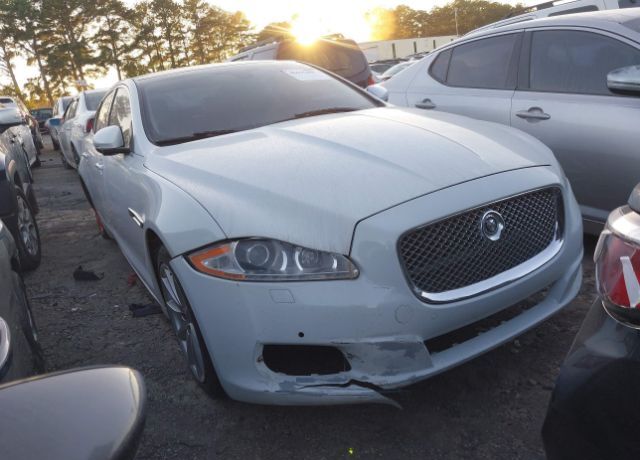 Jaguar XJ
