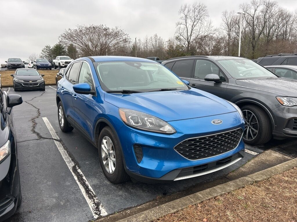 2021 FORD Escape