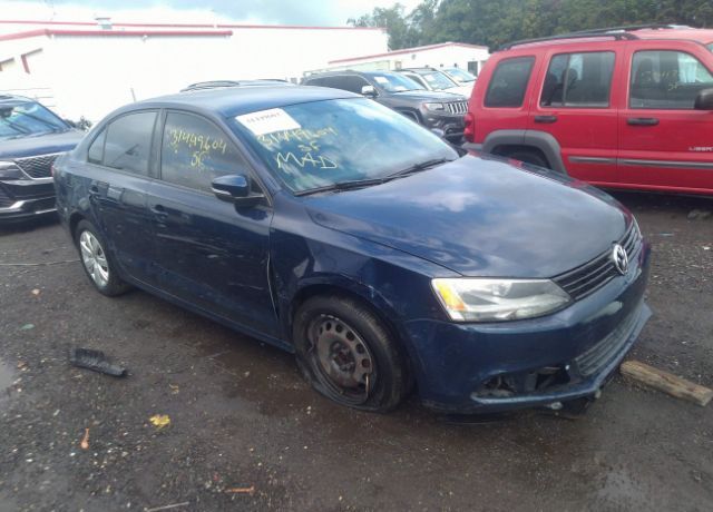 2011 VOLKSWAGEN Jetta