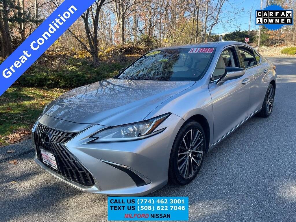 2022 LEXUS ES