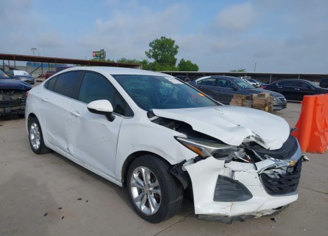 2019 CHEVROLET Cruze