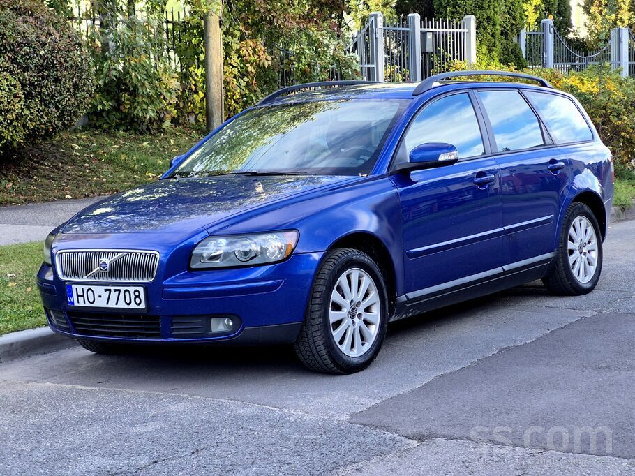 Volvo V50