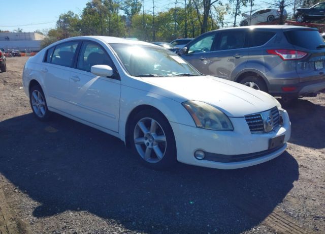 Nissan Maxima