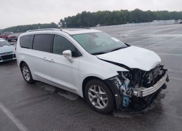 2019 CHRYSLER Pacifica