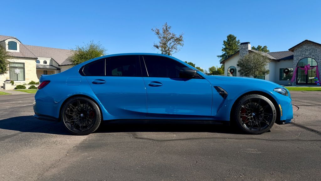 2025 BMW M3