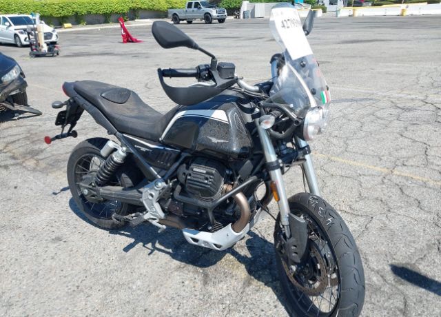2023 MOTO GUZZI V85