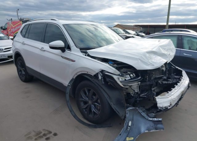 2022 VOLKSWAGEN Tiguan