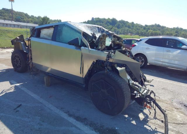2024 TESLA Cybertruck