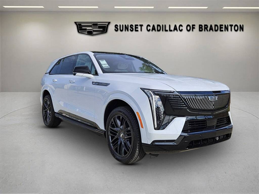 2025 CADILLAC Lyriq
