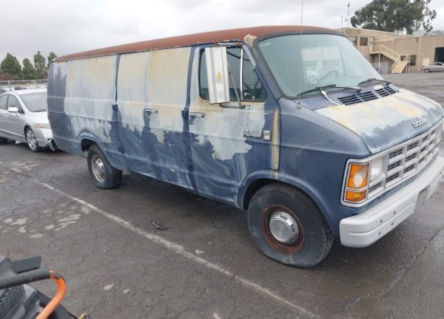 Dodge Ram Van