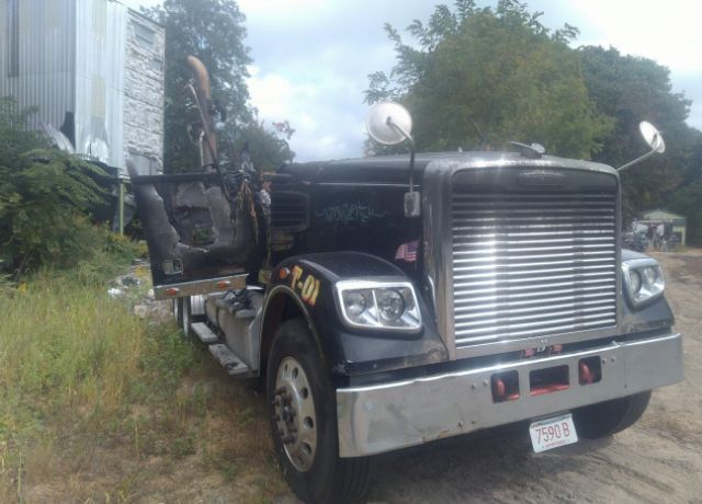 2014 FREIGHTLINER Coronado