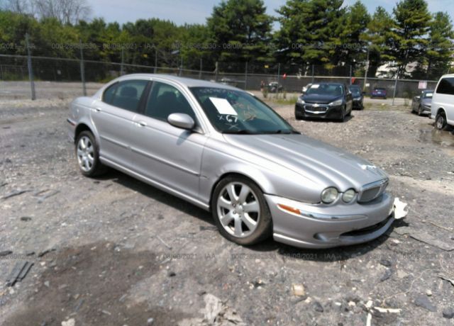 Jaguar X-Type