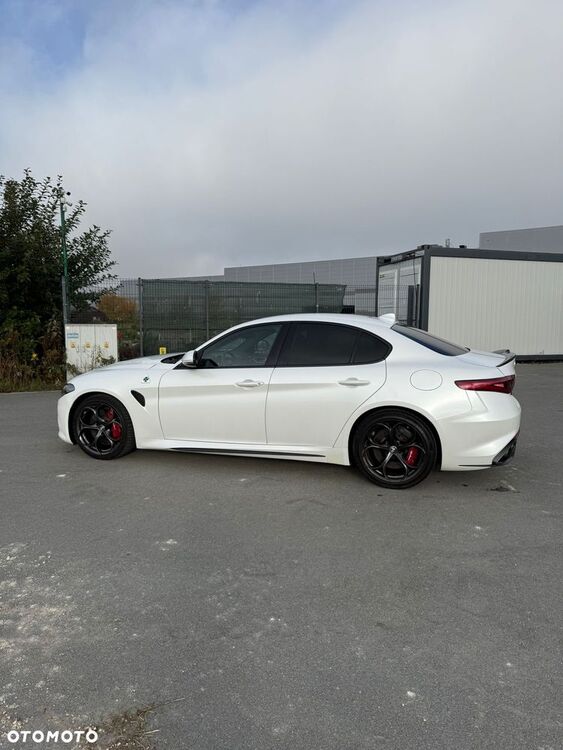 Alfa Romeo Giulia (952)