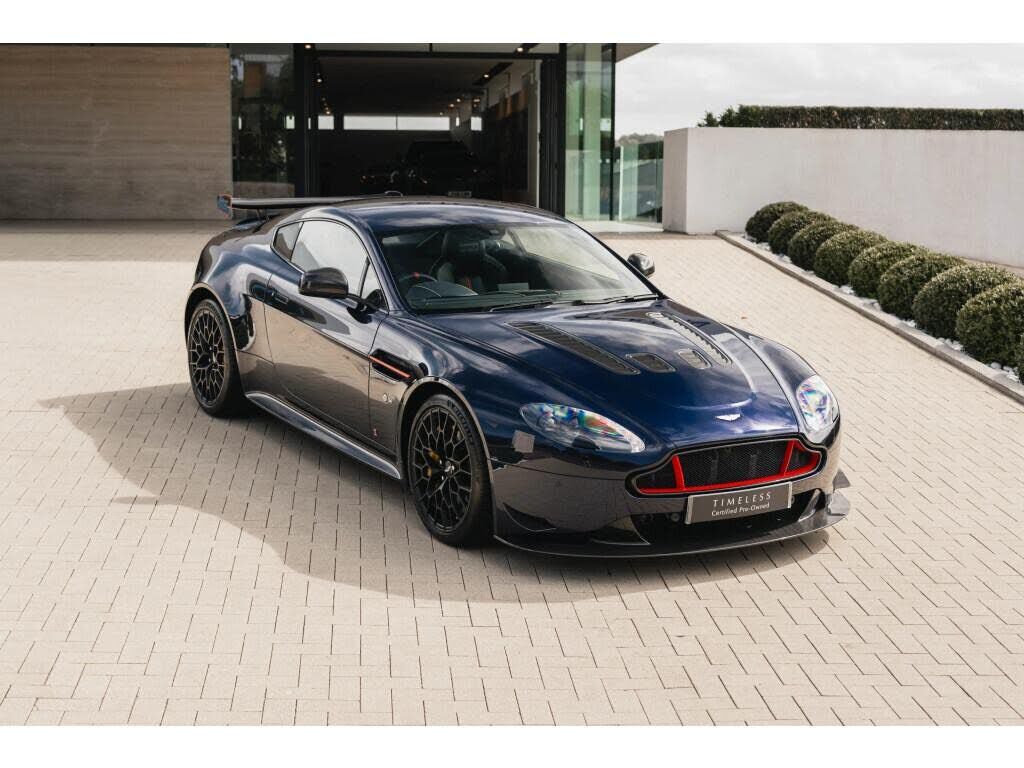 Aston Martin V12 Vantage