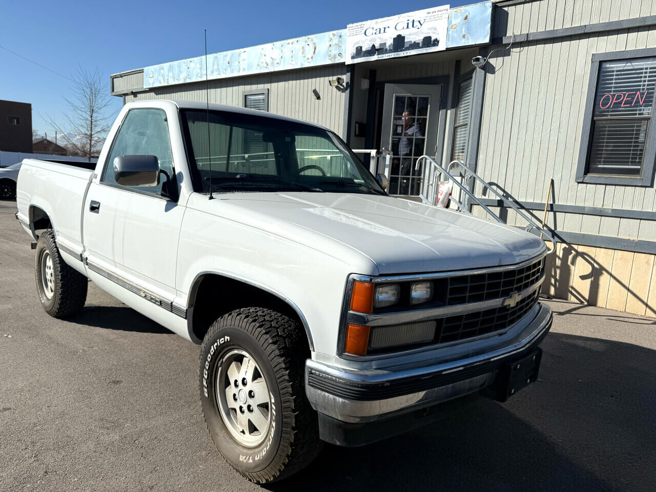 1989 CHEVROLET GMT-400