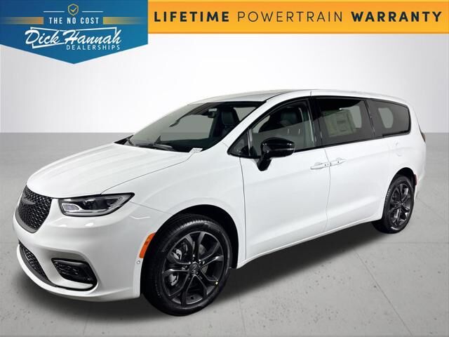 2026 CHRYSLER Pacifica