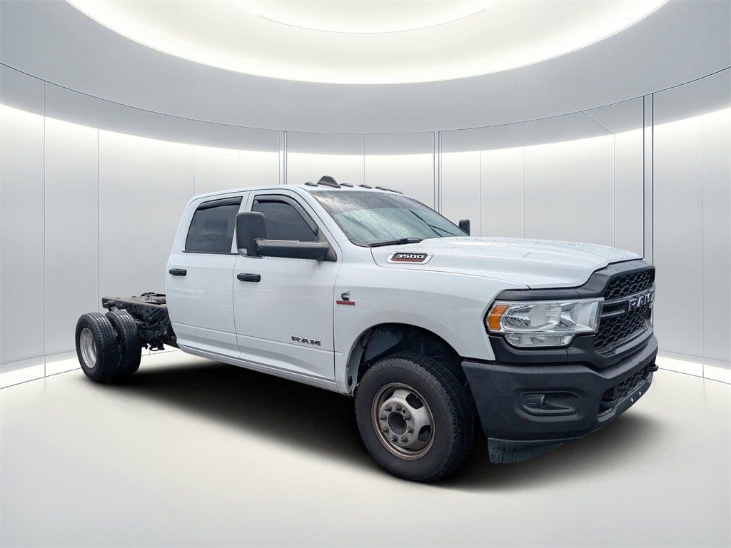 2022 RAM 3500